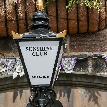 Sunshine Apartment Белпър Екстериор снимка